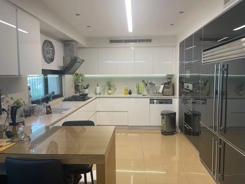 Exclusive Villa Property for Sale in Herzliya Pituach